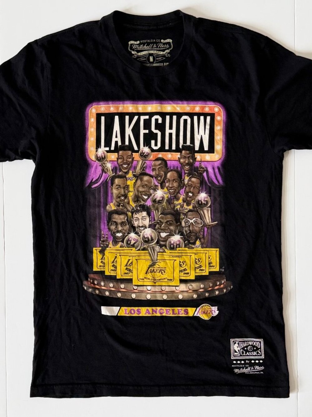 Mitchell & Ness Men's Black T-shirt